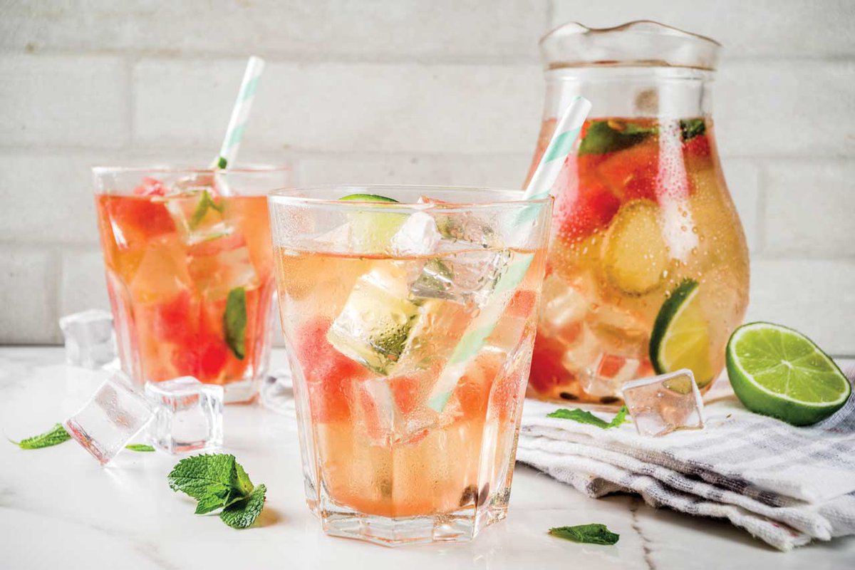 Sun Tea: A Southern Summer Staple with 2 Ingredients