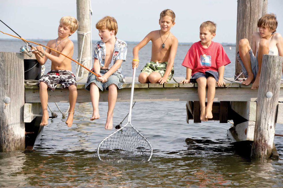 kids-fishing-off-dock.jpg