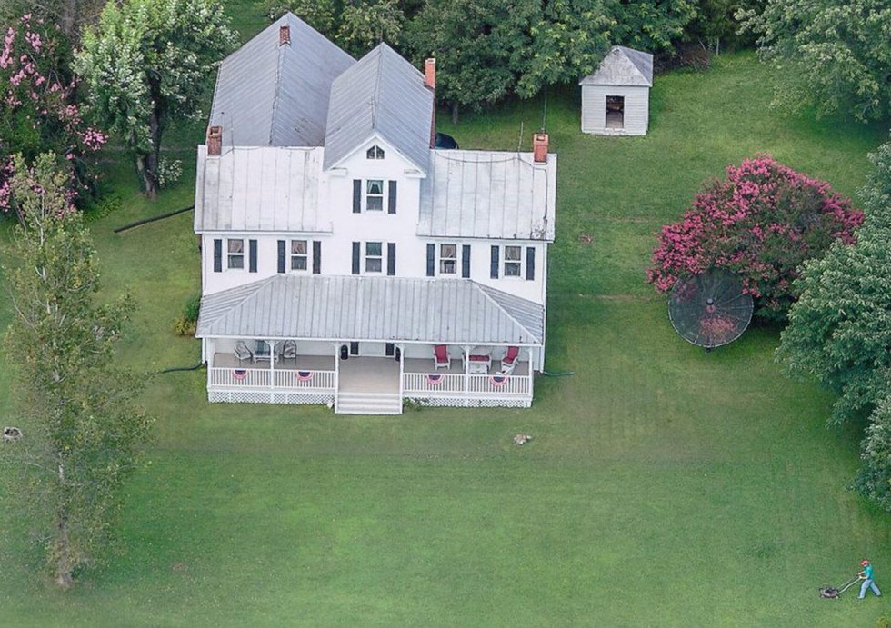 A-sky-view-picture-of-the-Lemon-Griffith-House.-Photo-courtesy--of-David-Griffith.jpg